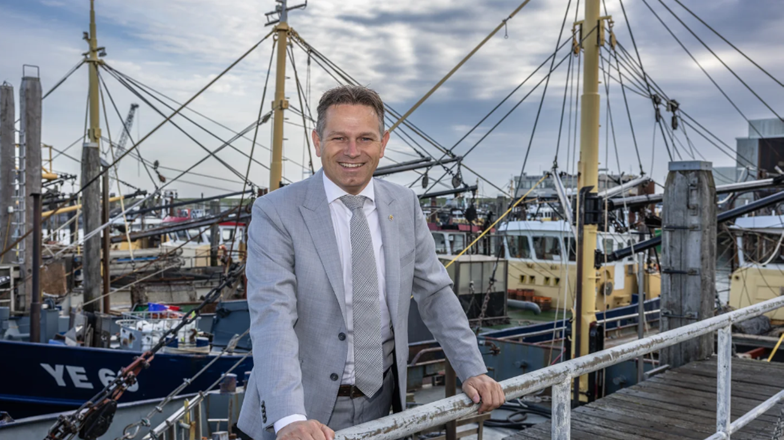 Jo-Annes de Bat presenteert nieuwe plannen visserij